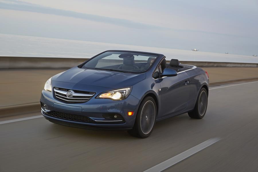  Buick Cascada Convertible 2016 года  (фото 6 из 40)